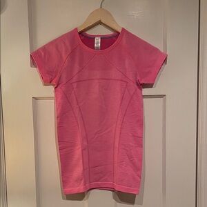 Ivivva Girls Pink Athletic Top